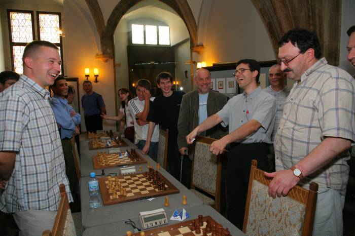 Drawing of colours for a tie-break blitz game